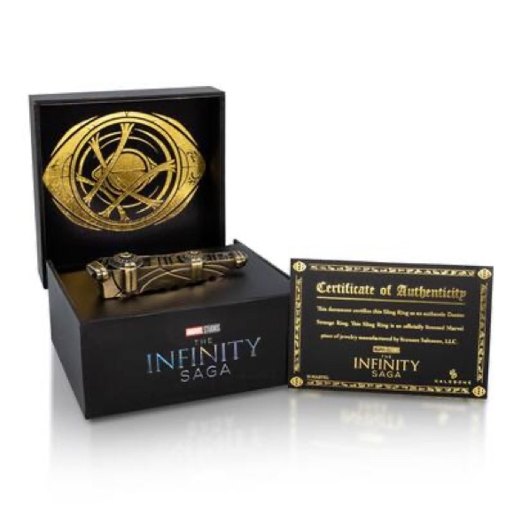 Marvel Studios Infinity Saga Sling Ring NEW